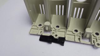 미쓰비시 TCL-05SV2 대형 단자 커버 W75 2극 | MCCB 액세서리 NF63-SV NF32-SV 신규 재고 있음