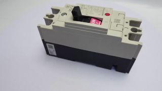 Mitsubishi NF32-SV2P5A 성형 케이스 회로 차단기